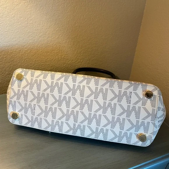 Michael Kors Dome satchel white/navy - Picture 4 of 10